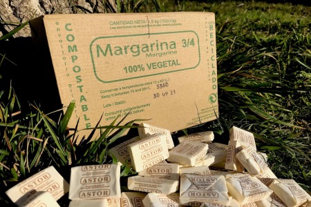Porciones de margarina en envase 100% compostable