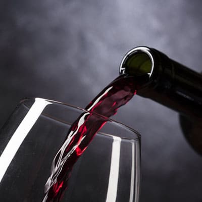 La exquisita dimensión del Vino Tinto en la Hostelería