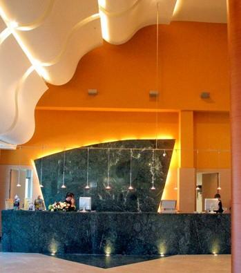 Diseño recepción hotel. Interiorismo para hoteles y restaurantes