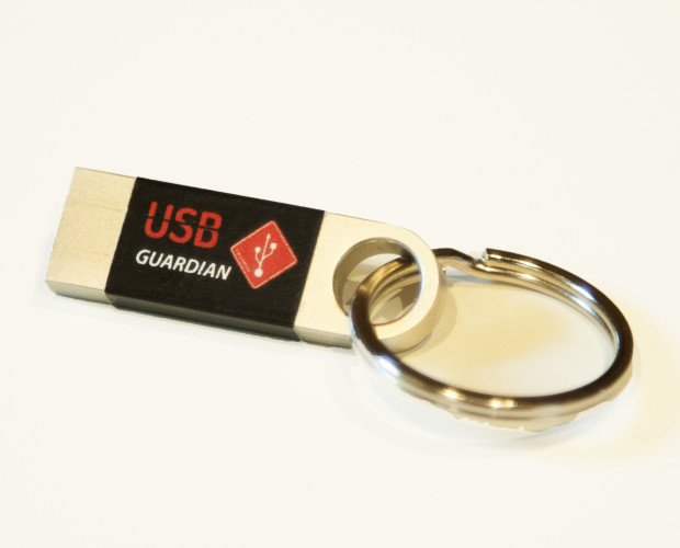USB Guardian 01ok. El software se suministra con una Llave digital que incluye las licencias adquiridas.