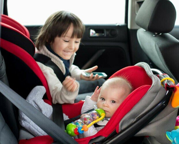 Sillas de coche para bebé. Distribuimos sillas de coche para bebé con la mejor garantía y seguridad