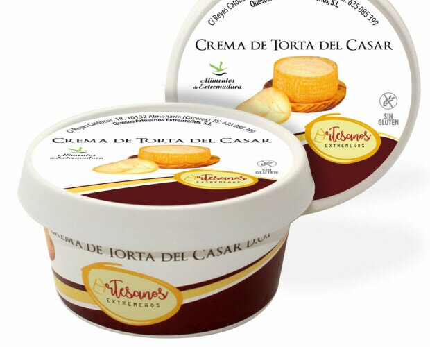 Crema de Torta del Casar (plástico. Queso natural, elaborado mediante métodos tradicionales a base de leche de oveja.