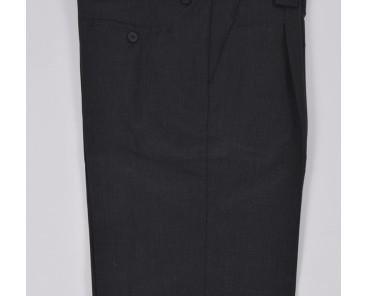 Pantalón corto uniforme. Composición: 55% Poliester, 43% Lana y 2% Lycra