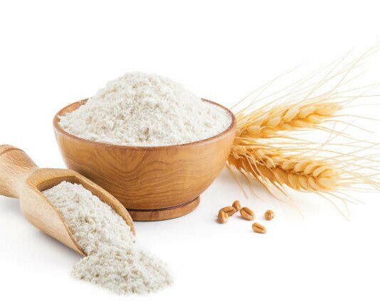 Harina de trigo . Tenemos varias harinas disponibles
