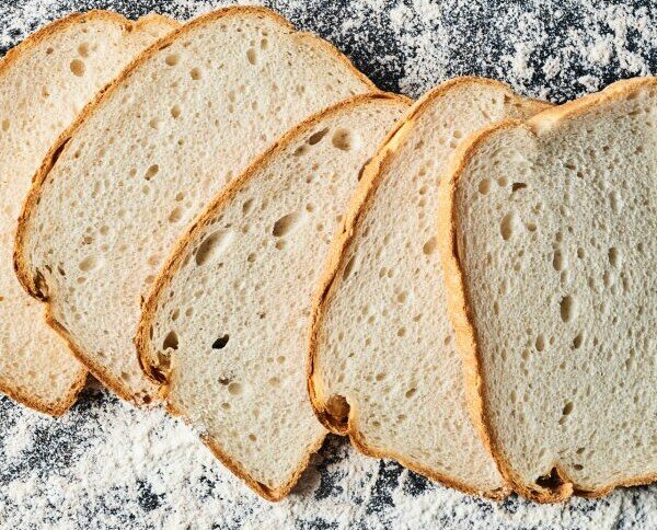 Pan de molde. Distribuimos gran variedad de pan