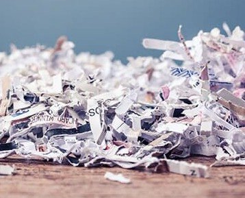 Destrucción de papel. En Destruye & Recicla nos dedicamos a garantizar la seguridad de sus datos