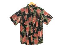 Camisas de Hombre. Camisa fabricada en viscosa con estampado abstracto