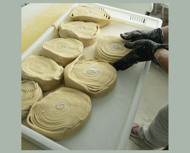 Masas. Masas de harina de trigo para tequeños de queso congelados