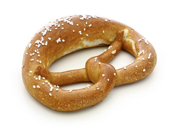 Brezel. Lazo de pan especial muy típico en Alemania