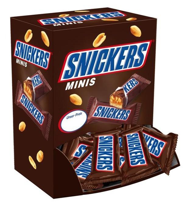 Snickers. Rellena de cacahuete, caramelo y bañada en suave chocolate