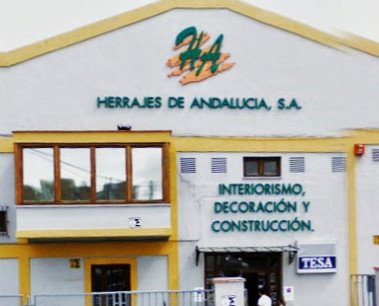 Herrajes de Andalucía. Herrajes de Andalucía - Avda. de La Industria, 17 P. I. Carretera Amarilla - Sevilla
