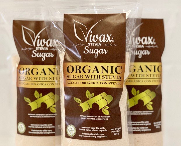 Azúcar + Stevia. Azúcar de caña orgánica con Stevia. Endulza el doble que el azúcar convencional refinada y tiene menos calorias.