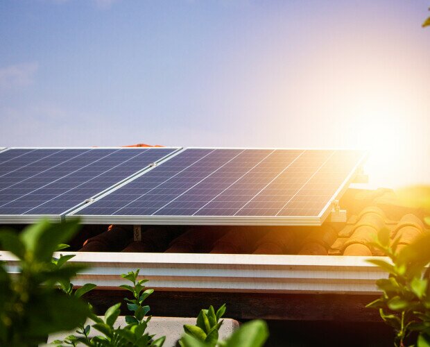 Instalaciones fotovoltaicas. En MATCAS creemos y apostamos por las fuentes de energía renovable.