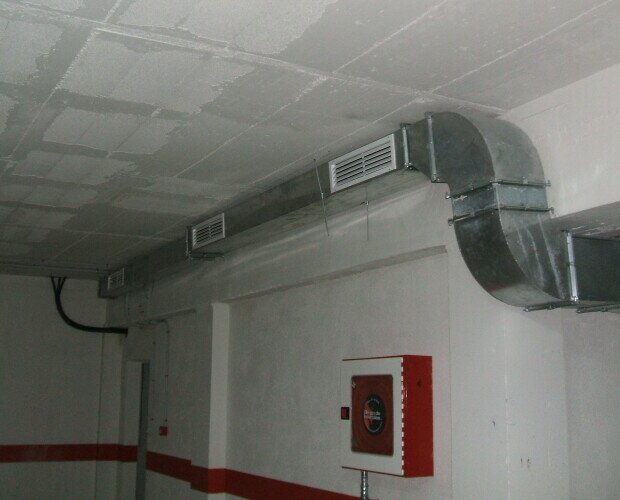 VENTILACIÓN forzada garaje. Instalaciones ventilación garajes conductos chapa e600/120 certificados en Mallorca