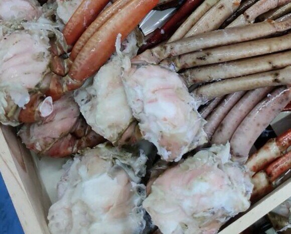 Patas de cangrejo. Venta de pescados y mariscos frescos a domicilio.