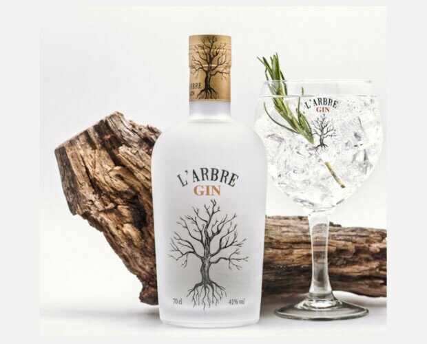 Gin L'Arbre. Nuestra ginebra mediterránea London Dry más premiada de todo Europa.