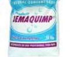 Detergente en Polvo para Ropa. Producto en polvo, formulado especialmente para obtener excelentes resultados