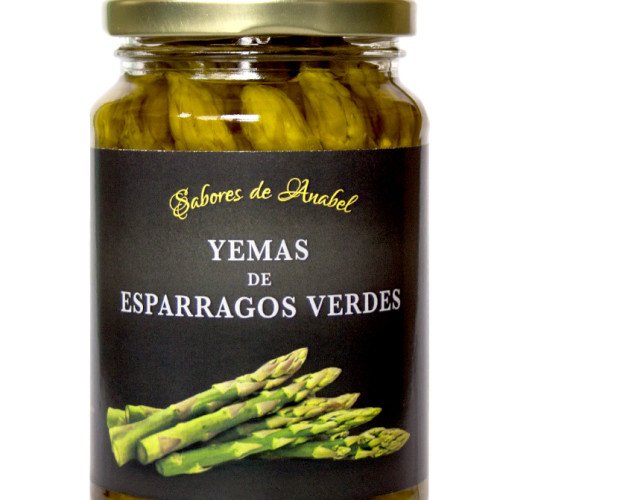 Espárragos. Yemas de Espárragos verdes de temporada, confitados en Aceite de Oliva Virgen Extra, listo para consumir