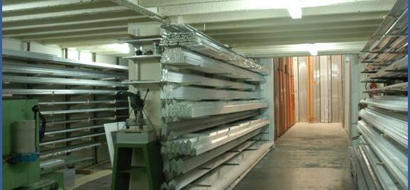 Carpintería Aluminio. Planchas de aluminio lisas y grabadas