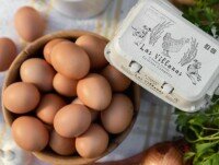 Huevos Camperos. Huevos frescos camperos. Granja Las Villanas. Venta de huevos a granel y estuchados.