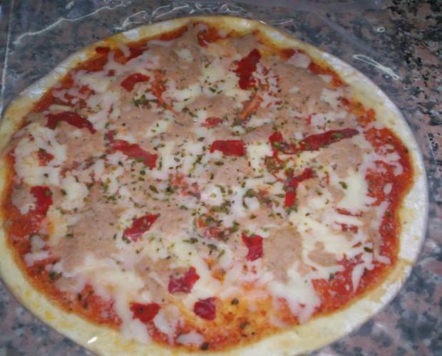 Pizza de atún y pimiento rojos. Periodo de caducidad de 30 días