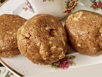 Galletas Artesanales. Cookies de nueces rellenas con crema de almendras