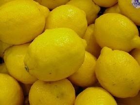 Limones. También vendemos cajitas de limones.
