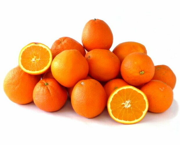 Naranjas . Distribuimos una amplia gama de frutas