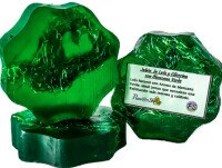 Artículos Naturales para la Higiene Personal. Lufa Natural impregnada en Jabón de Glicerina con un Intenso aroma de Manzana Verde.