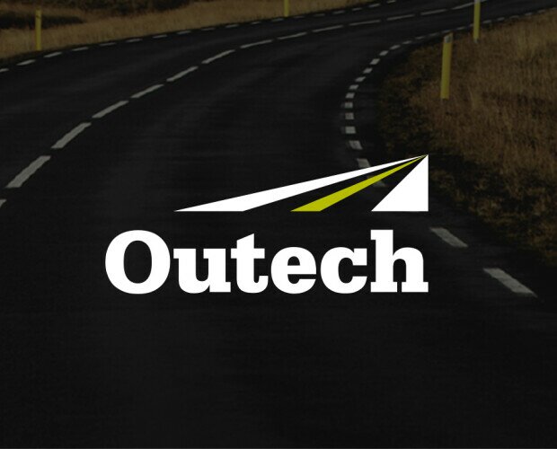 Logotipo Outech. Creación de naming, diseño de logotipo para marca de productos de viaje para mascotas