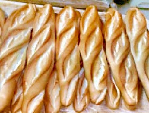Barra Sobada. Barra de pan tradicional hecha con la mejor harina.