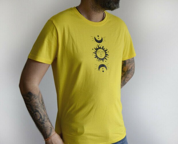 Camiseta cara sol. Camiseta para hombre en diseño cara sol