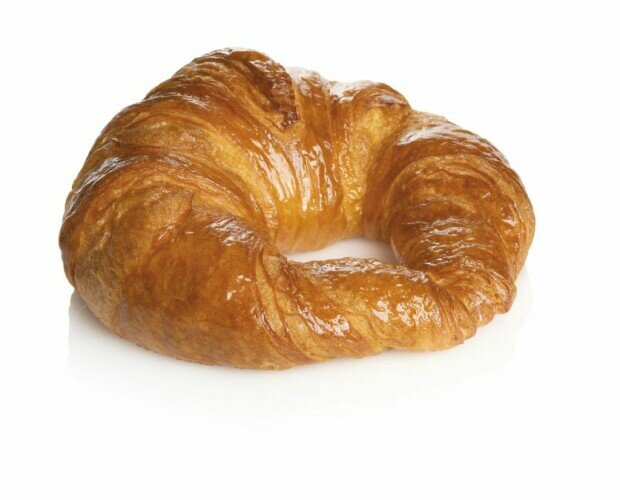 Croissant súper. Croissant de 105 gramos. Se distribuye en cajas de 90 unidades