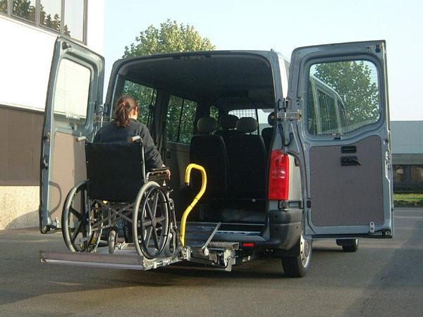 Elevadores. plataformas para discapacitados