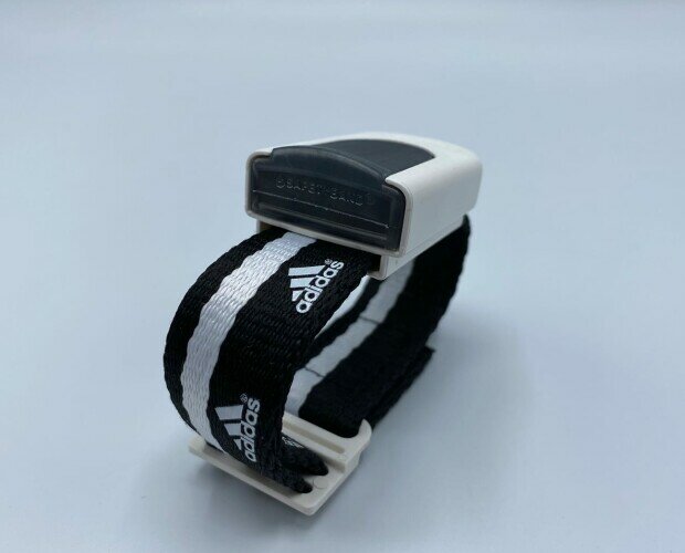 safetyband. safetyband con logo personaizable de la marca adidas