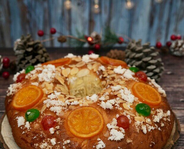 Roscones de Reyes.Roscón elaborado con los mejores ingredientes