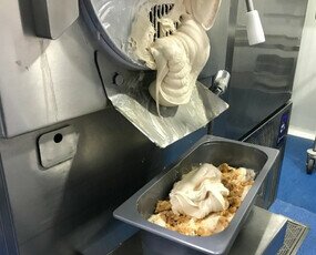 Helado de turrón. Proceso de elaboración del helado de turrón.