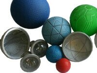 Prototipado y Construcción de Moldes. Moldes con grabados de diferentes tamaños y balones.