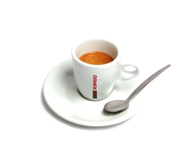 Kimbo espresso. Elaborado con la mejor materia prima del mercado