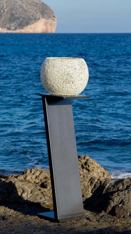 Pedestal de Metal - Diseño en forma de 